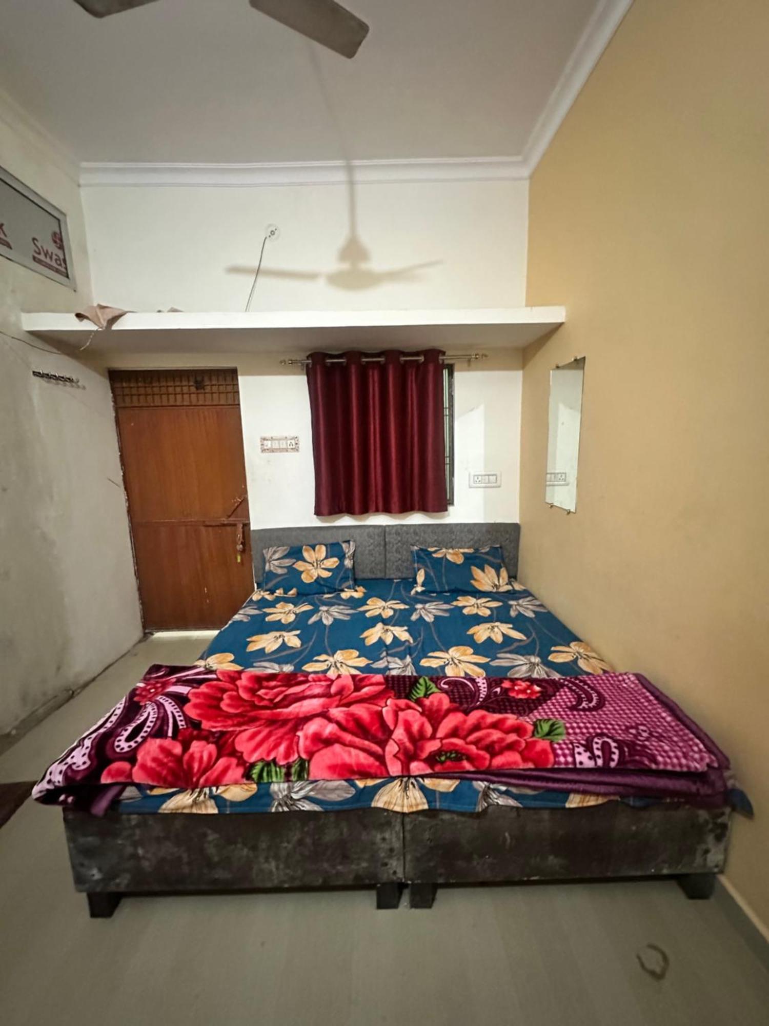Khatu Shyam Guest House Ayodhya Exterior foto